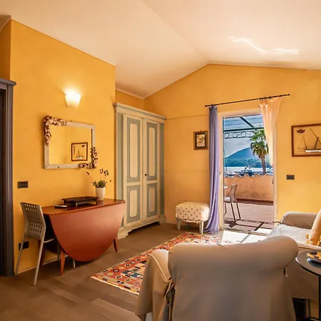 Il Mare In Terrazza Apartment Porto Azzurro