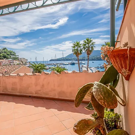 Apartment Il Mare In Terrazza Porto Azzurro